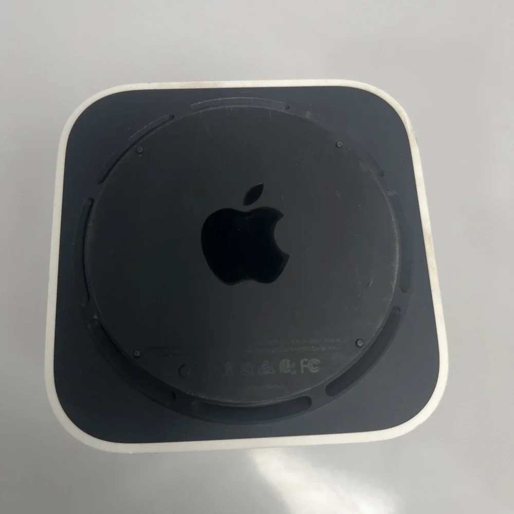 Apple AirPort A1470 Time Capsule 802.11ac Wireless Router NO POWER CORD INCLUDED